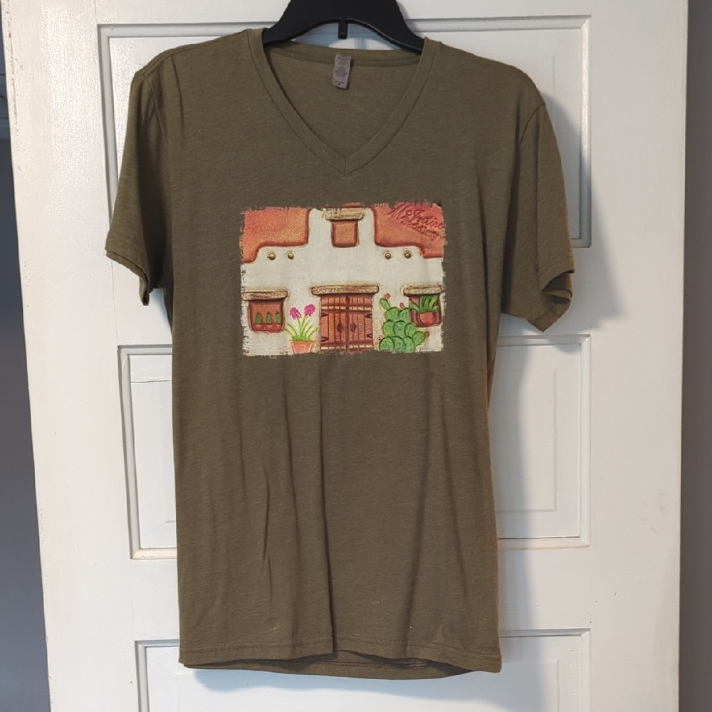 Western Graphic V-Neck T-Shirt Size Small